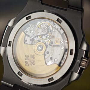 Patek Philippe 5711/1A Snow Mountain White, equipped with original genuine dial, hands, calendar, and original genuine 324 integrated movement, using original data German CNC technology 1:1 customized case and strap. - Image 48