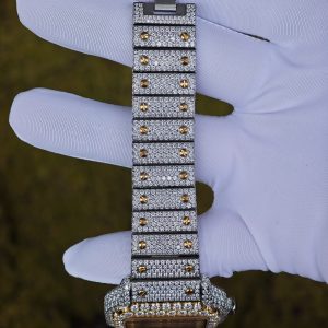 Customized gold color all diamond Cartier Sandus watch, handmade with natural diamonds according to Swiss craftsmanship, equipped with a customized all diamond gold dial and a 1:1 customized 1847 movement - Image 17