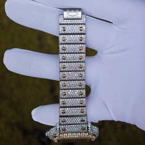Customized gold color all diamond Cartier Sandus watch, handmade with natural diamonds according to Swiss craftsmanship, equipped with a customized all diamond gold dial and a 1:1 customized 1847 movement - Image 18