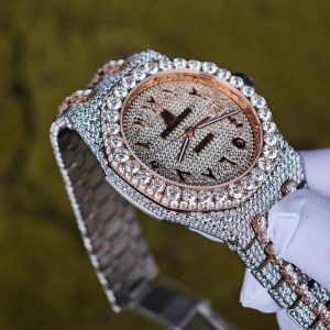 Customized rose gold color scheme with full diamond Audemars Piguet AP15400, the case and strap are handcrafted with natural diamonds using Swiss craftsmanship, a customized full diamond Middle Eastern digital dial, and the best 3120 integrated movement. - Image 8