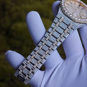 Customized all diamond Audemars Piguet AP15400, gold color scheme, case and strap handmade with natural diamonds using Swiss craftsmanship, customized all diamond dial, and the best 3120 integrated movement. - Image 13