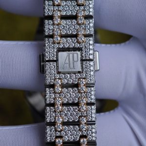 Customized all diamond Audemars Piguet AP15400, gold color scheme, case and strap handmade with natural diamonds using Swiss craftsmanship, customized all diamond dial, and the best 3120 integrated movement. - Image 20