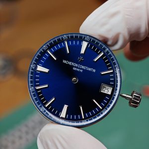 Vacheron Constantin 4500V blue dial, customized as the best alternative to blue dials, hands, and calendars. Strictly assembled according to Swiss craftsmanship standards, customized VC5100 integrated movement - Image 4