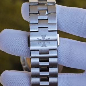 Vacheron Constantin 4500V blue dial, customized as the best alternative to blue dials, hands, and calendars. Strictly assembled according to Swiss craftsmanship standards, customized VC5100 integrated movement - Image 29