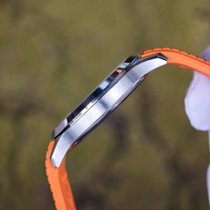 The Aquanaut 5167A is customized with the best imported replacement boards, pointers, and calendars. The case details are polished twice and a natural orange rubber strap is used. PPM324 integrated movement - Image 10