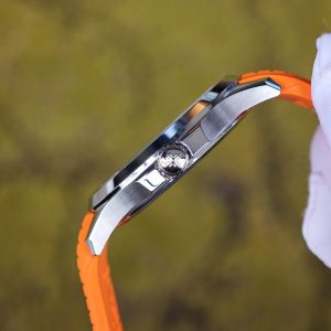 The Aquanaut 5167A is customized with the best imported replacement boards, pointers, and calendars. The case details are polished twice and a natural orange rubber strap is used. PPM324 integrated movement - Image 11