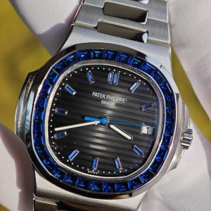 (Advanced Customization) Patek Philippe 5711/111P, original data 1:1 customized case and strap, hand inlaid sapphire outer ring, customized best black dial, hands, calendar, Dandong 324 integrated movement - Image 10