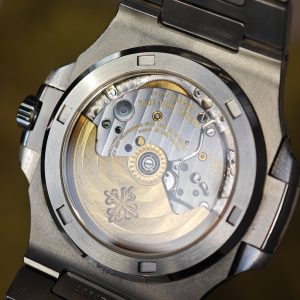 (Advanced Customization) Patek Philippe 5711/111P, original data 1:1 customized case and strap, hand inlaid sapphire outer ring, customized best black dial, hands, calendar, Dandong 324 integrated movement - Image 17
