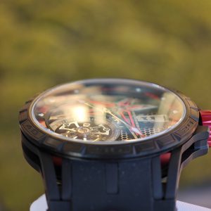 Roger Dubuis King Racing RDDBEX0817, custom titanium case, natural black rubber strap, custom integrated movement - Image 14