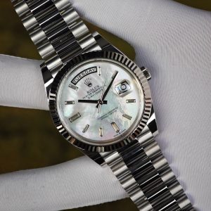 Rolex Day Date model m128239, diameter 36mm, custom best inlaid diamond scale white mother of pearl dial, best alternative pointer, custom best week display, stainless steel electroplated platinum case and strap - Image 6