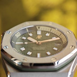 AUDEMARS PIGUET Royal Oak Offshore 15720 Avocado Green, equipped with original avocado green dial, best alternative hands and calendar, electroplated 18K white gold case, 1:1 customized 4308 integrated movement - Image 15