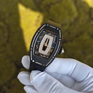 Customized Richard Mille RM 07-01 ladies' series watch, featuring an imported black ceramic case, inlaid with natural diamonds, and a 1:1 customized integrated movement - Image 4