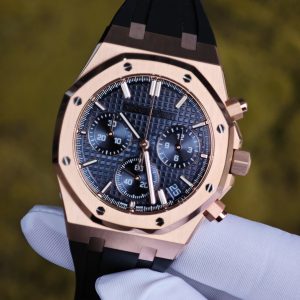 Customized AP Royal Oak Rose Gold 26240, with original data 1:1 customized case and clasp (plated with 18K rose gold), paired with natural black rubber strap, customized top-grade 4401 integrated movement (adjustable weight), customized optimal replacement blue dial, hands, and calendar - Image 15