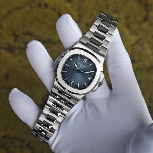 Patek Philippe 5711 blue dial, customized imported replacement dial, optimal substitute hands and calendar, equipped with original authentic 324 movement, utilizing German CNC technology to customize the case and strap with original data at a 1:1 ratio, - Image 4