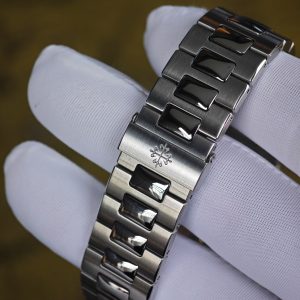 Patek Philippe 5711 blue dial, customized imported replacement dial, optimal substitute hands and calendar, equipped with original authentic 324 movement, utilizing German CNC technology to customize the case and strap with original data at a 1:1 ratio, - Image 22