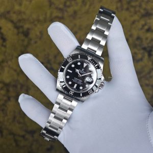 Rolex Submariner 116610 LV 40mm Black Bay, equipped with genuine dial, hands, calendar, mirror, bezel, and crown, assembled according to Swiss craftsmanship, with Dandong 3135 movement - Image 3