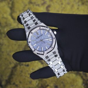 Customized counterweight full diamond AP15512bc, case and strap with Swiss craftsmanship inlaid with diamonds, customized blue full diamond dial, equipped with substitute hands and date, non card degree 4302 integrated movement - Image 3