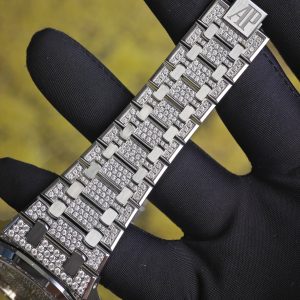 Customized counterweight full diamond AP15512bc, case and strap with Swiss craftsmanship inlaid with diamonds, customized blue full diamond dial, equipped with substitute hands and date, non card degree 4302 integrated movement - Image 21