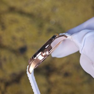 TV factory Aquanaut 5268 women's watch, electroplated rose gold case, using quartz movement - Image 9